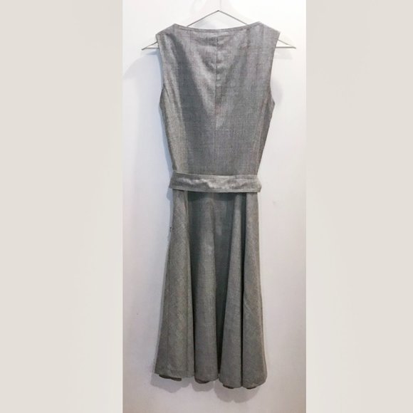 Banana Republic Wool Lined Structured Shift Dress - Picture 4 of 6